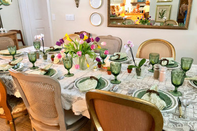 Table Settings & Floral Arrangements