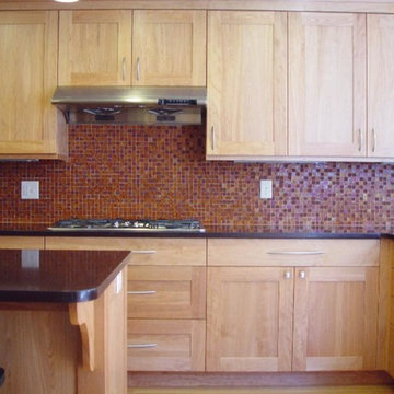 Bright farmhouse kitchen