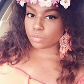 Danielle Renees foto