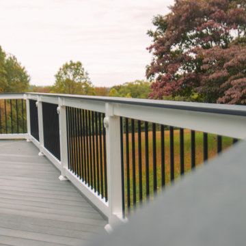 Wraparound Deck