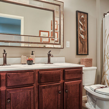 Bathroom Design | 1725 Haralson Drive