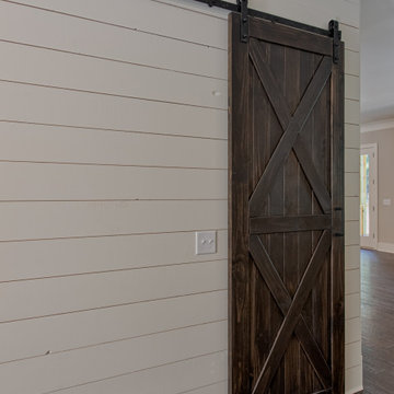 Modern Farmhouse Build