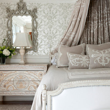 Traditional Bedroom