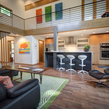 Mid-Century Modern Gem