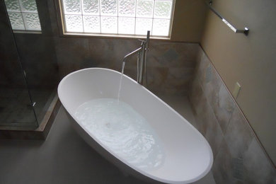 Bathroom - contemporary bathroom idea in Denver