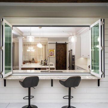 Custom Traditional in Mount Ulla - Porch Bar