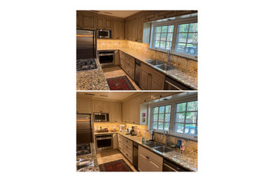 Example of a classic kitchen design in Houston