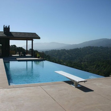 Vanishing Edge Pool