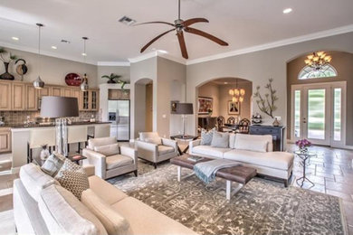 Minimalist living room photo in Miami