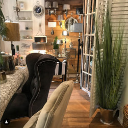 Showroom - Dining Chairs