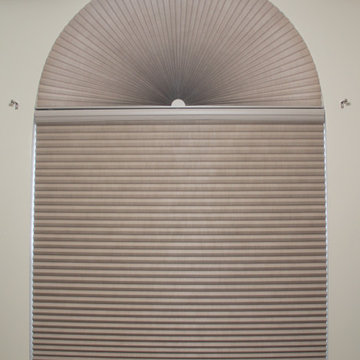 Hunter Douglas Duolite Duettes® & Arch