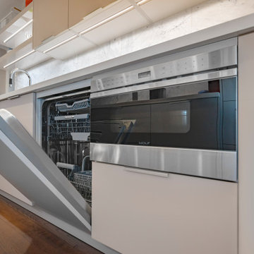 LEICHT Elegant White Kitchen
