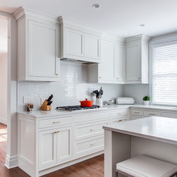 Short Hills, NJ &ndash; Transitional &ndash; White Kitchen Cabinets - Kitchen Cabinetry