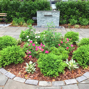 Central Park Common Courtyard Patio Garden