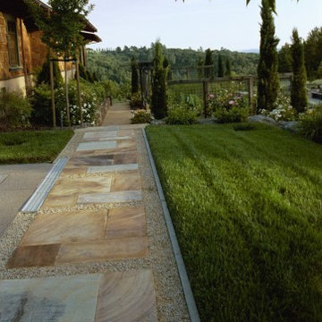 Showcase project - Cut Flagstone walkway