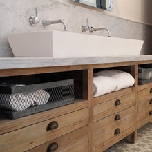 boys bathroom build
