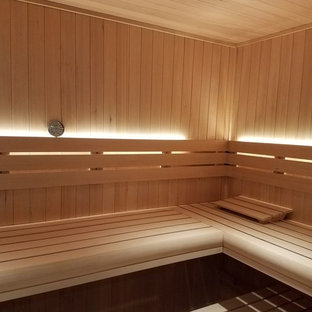 ニューヨークのトラディショナルスタイルのおしゃれなホームジムの写真