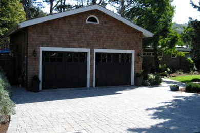 Elegant garage photo in San Francisco