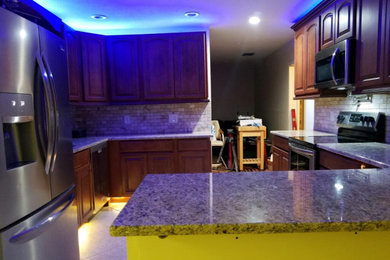 Example of a kitchen design in Orlando