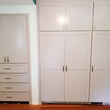 Built In Bedroom Cabinets