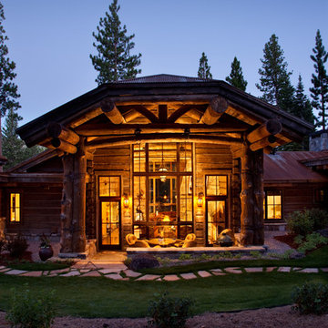 Holmgrove Cabin