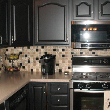 Dark grain oak to Black
