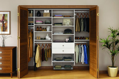 This is an example of a storage and wardrobe in Toronto.