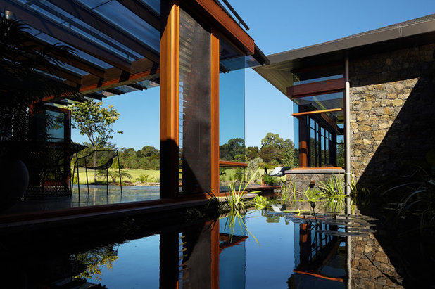Asian  by Suzanne Hunt Architect