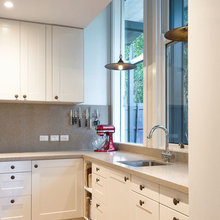 kitchen L-shape, no WIP