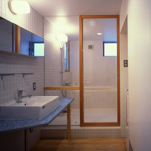 75+ Badezimmer mit blauer Waschtischplatte und WC-Raum Ideen & Bilder