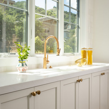 Windy Creek - Classic Kitchen