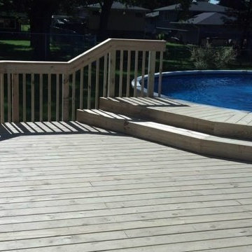 Decks (Pool)