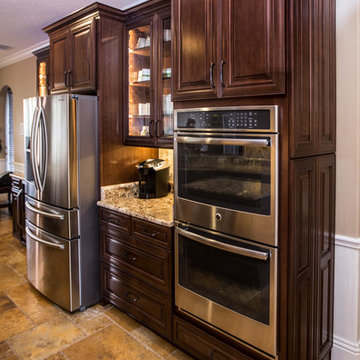 Williams (Waypoint) Zelmar Kitchen Remodel