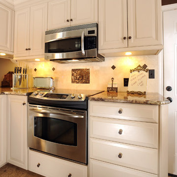 Tiny Kitchen Delivers Huge Impact