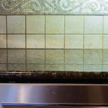 Kitchen Remodel Done With Installing a Custom Island