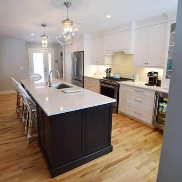 Transitional Kitchen in Ottawa, Ontario