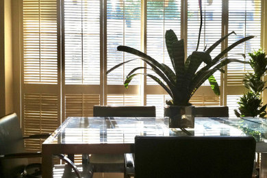 Home design - modern home design idea in Los Angeles