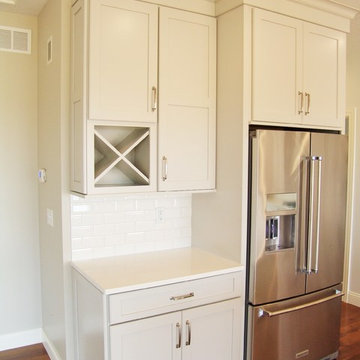 Tailor-made and Transitional White Kitchen. - Geneseo, IL