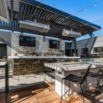 Rooftop Happy Hour - 264 Fresco