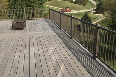 Large 2nd Story Deck