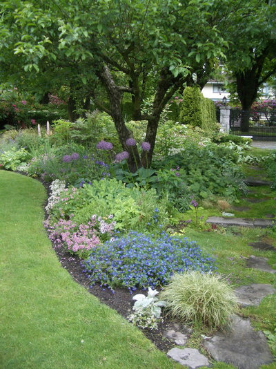Классический Сад by Glenna Partridge Garden Design