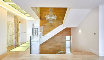 Espacios abiertos y altos techos