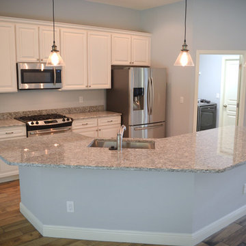 1,850 SF - 3 bed/2bath