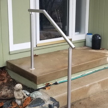 Single Line Hand Rails