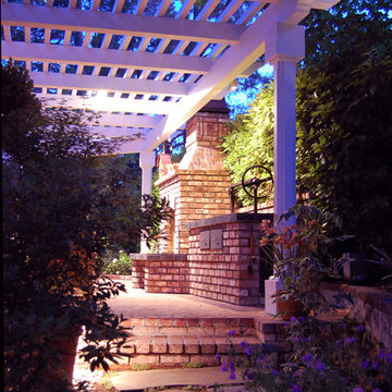 Cottage-Style Day and Evening Patio