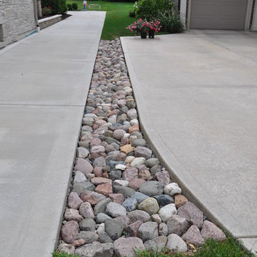 Western Springs - Entry Sidewalk & Outdoor Living Patio