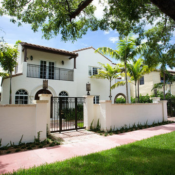 Beach House - Miami Beach, FL