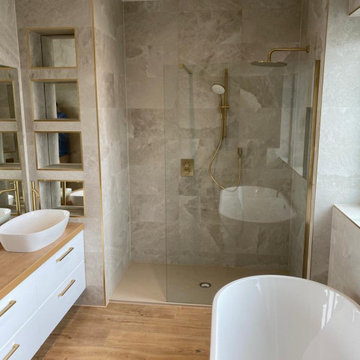 Stylish Opulent En-Suite Bathroom