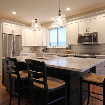 Black and White Kitchen Design - Northville, MI