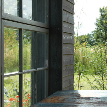 Holzhaus mit Satteldach